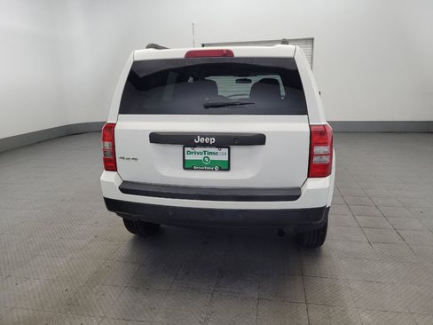 Used 2014 Jeep Patriot Sport AWD/4WD image 7