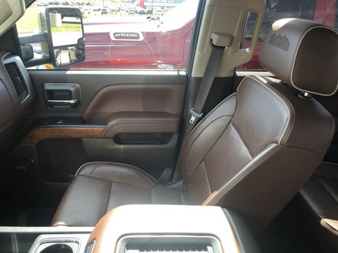 Used 2019 Chevrolet Silverado 3500 High Country w/ Duramax Plus Package image 23