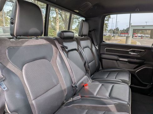 Used 2025 RAM 1500 Laramie image 32