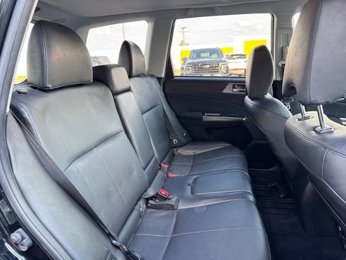 Used 2011 Subaru Forester 2.5X Limited AWD/4WD image 29