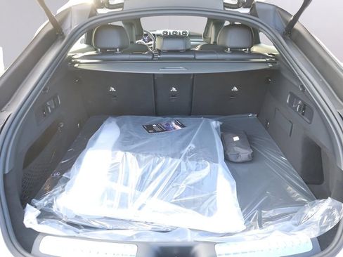 New 2026 Mercedes-Benz GLC 43 AMG 4MATIC Coupe image 10