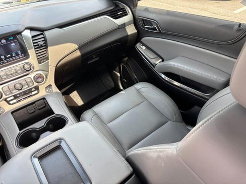 Used 2019 Chevrolet Tahoe LT AWD/4WD image 16