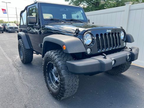 Used 2015 Jeep Wrangler Sport w/ Trailer Tow Group AWD/4WD image 2