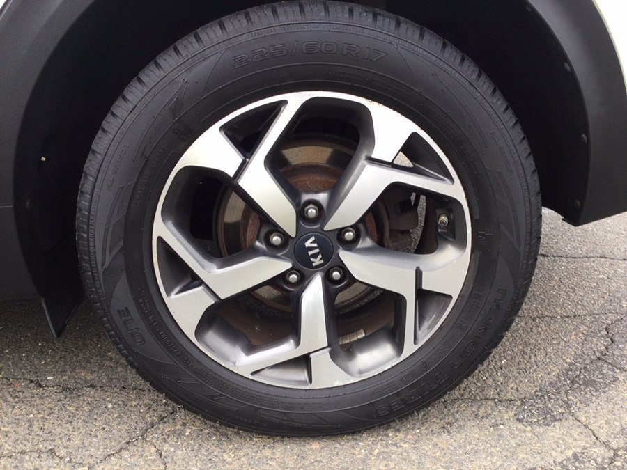 Used 2020 Kia Sportage LX AWD/4WD image 40