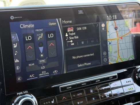 Used 2021 Toyota Highlander Limited AWD/4WD image 19