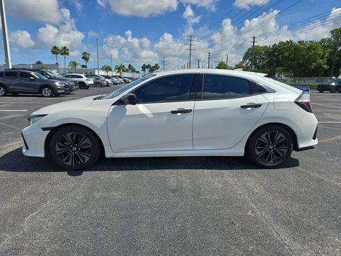 Used 2019 Honda Civic EX image 6