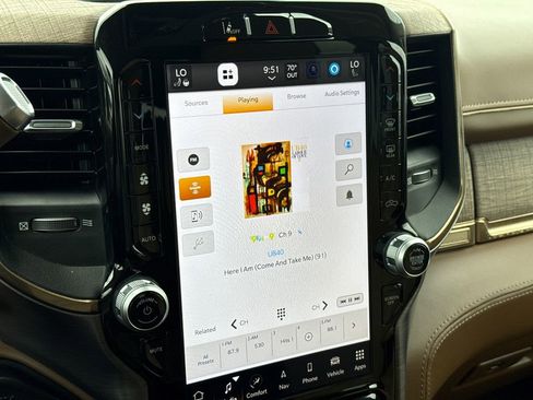 Used 2024 RAM 3500 Limited w/ Safety Group image 24