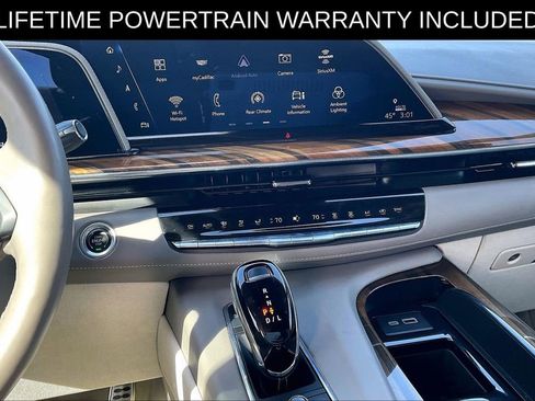 Used 2024 Cadillac Escalade Sport Platinum image 8