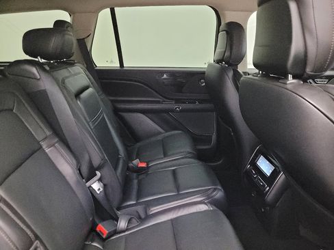 Used 2020 Lincoln Aviator Reserve w/ Equipment Group 201A image 19