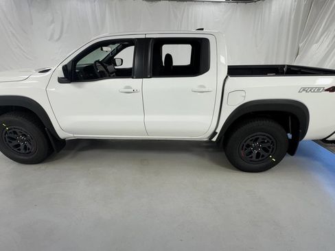 New 2026 Nissan Frontier PRO-4X w/ Tow Package AWD/4WD image 7