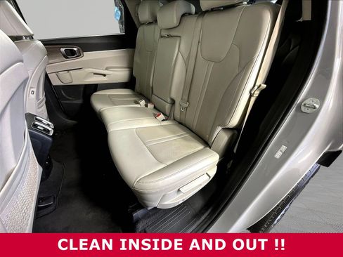 Used 2023 Kia Sorento S AWD/4WD image 18