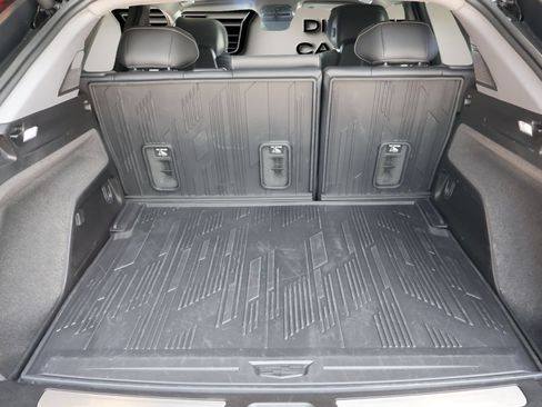 Certified 2025 Cadillac Optiq Luxury 2 w/ LPO, Floor Liner Package AWD/4WD image 16