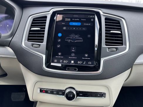 Certified 2024 Volvo XC90 B5 Core w/ Protection Package Premier AWD/4WD image 13
