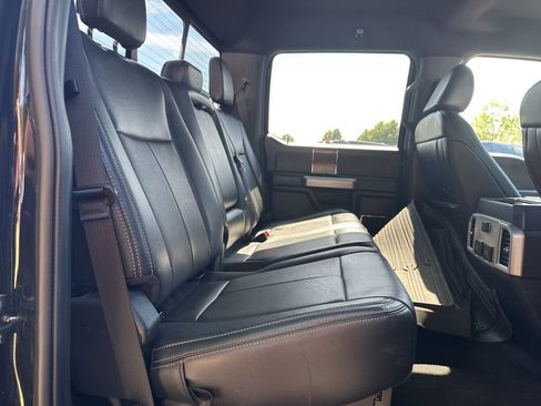 Used 2022 Ford F350 Lariat w/ Lariat Ultimate Package AWD/4WD image 33