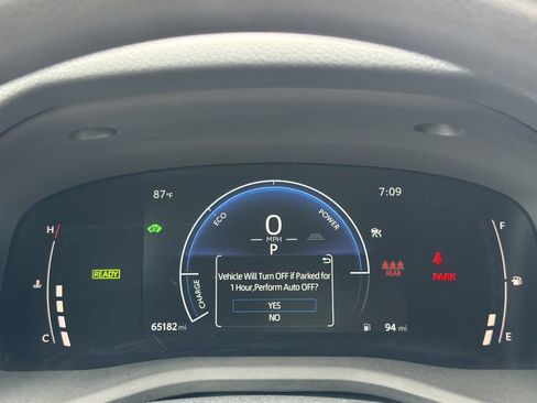 Used 2025 Toyota Camry LE FWD image 26