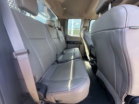 Used 2019 Ford F550 2WD SuperCab Super Duty image 15