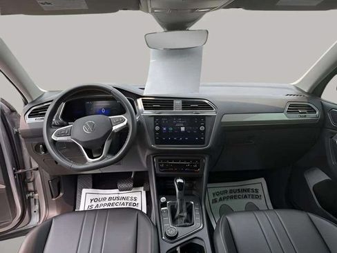 Certified 2023 Volkswagen Tiguan SE AWD/4WD image 9