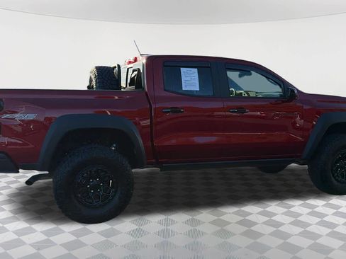 Used 2024 Chevrolet Colorado ZR2 w/ ZR2 Bison Edition AWD/4WD image 4