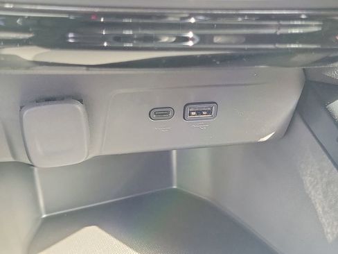 New 2026 Chevrolet Trax LT w/ Driver Confidence Package image 10