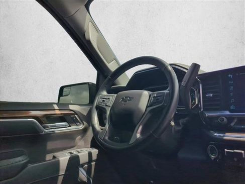 Used 2023 Chevrolet Silverado 1500 RST RWD image 29