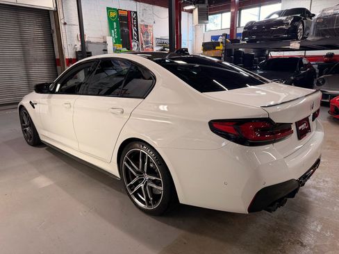 Used 2023 BMW M5 w/ Competition Package AWD/4WD image 9