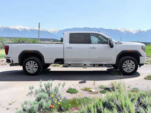 Used 2020 GMC Sierra 3500 Denali w/ Denali Ultimate Package AWD/4WD image 7
