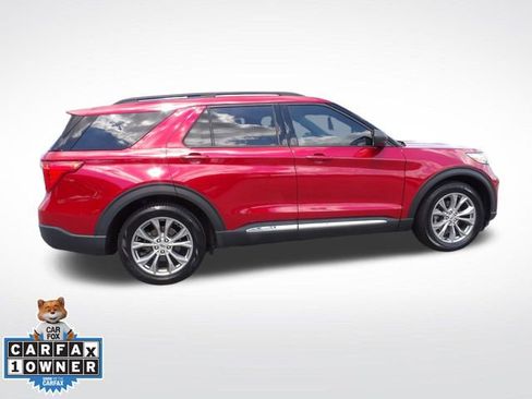 Certified 2022 Ford Explorer XLT w/ Equipment Group 202A RWD image 13