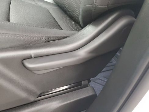 New 2026 Chevrolet Silverado 1500 W/T image 28