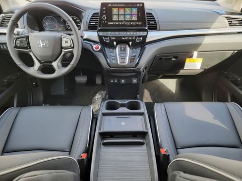 New 2026 Honda Odyssey Touring image 20