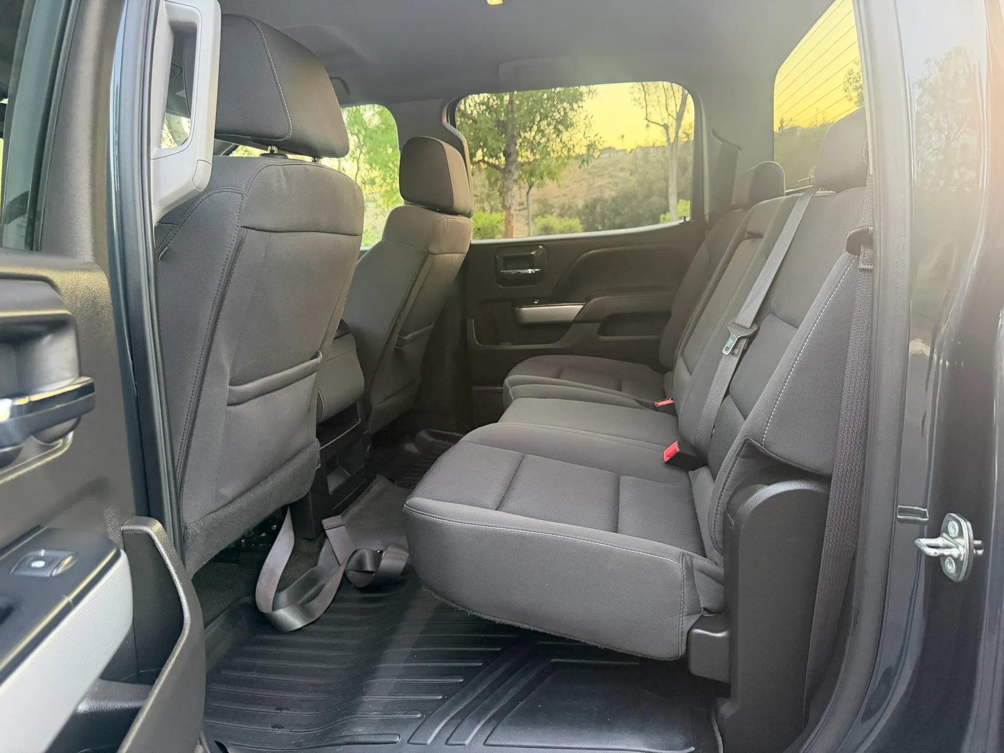Used 2017 Chevrolet Silverado 1500 LT w/ All Star Edition AWD/4WD image 14