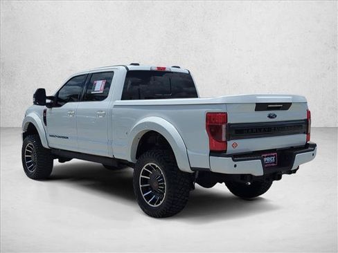Used 2022 Ford F250 Lariat w/ Lariat Ultimate Package AWD/4WD image 7