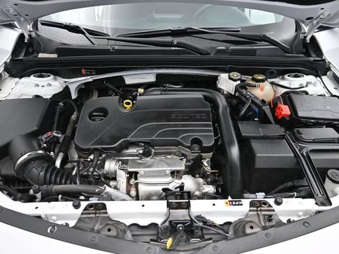 Used 2023 Chevrolet Malibu LT FWD image 16