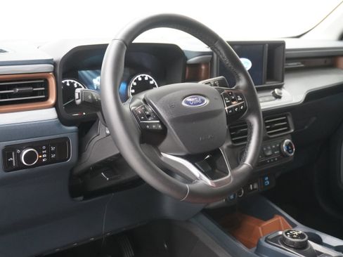 Used 2024 Ford Maverick Lariat AWD/4WD image 11