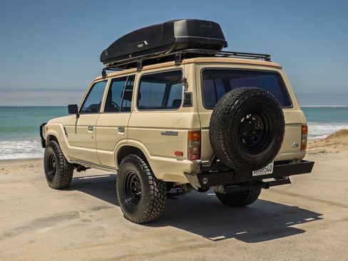 Used 1987 Toyota Land Cruiser AWD/4WD image 7