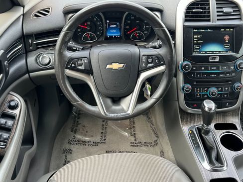 Used 2015 Chevrolet Malibu LT FWD image 15
