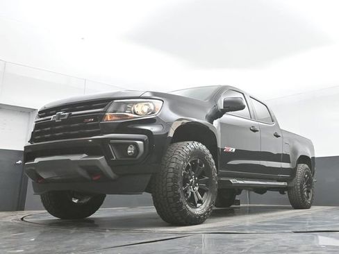 Used 2022 Chevrolet Colorado Z71 w/ Trail Boss Package AWD/4WD image 41
