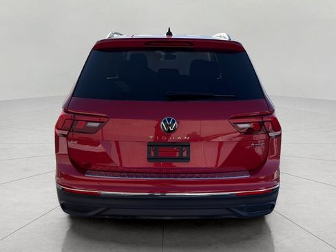 Used 2023 Volkswagen Tiguan SE image 7