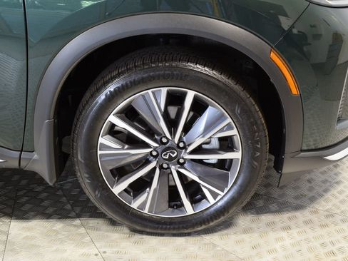Certified 2026 INFINITI QX60 Luxe w/ Family Package AWD/4WD image 40