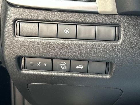 Certified 2023 Nissan Rogue SL AWD/4WD image 19
