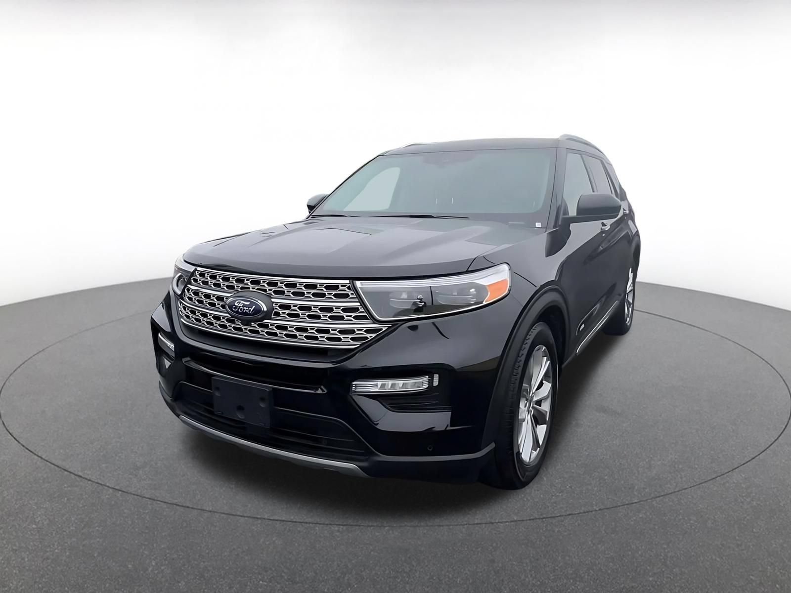 Used 2024 Ford Explorer Limited RWD image 6