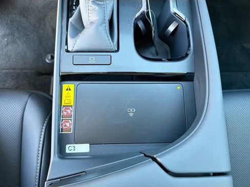 New 2025 Lexus ES 350 w/ Premium Package image 30