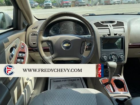 Used 2007 Chevrolet Malibu LT FWD image 14