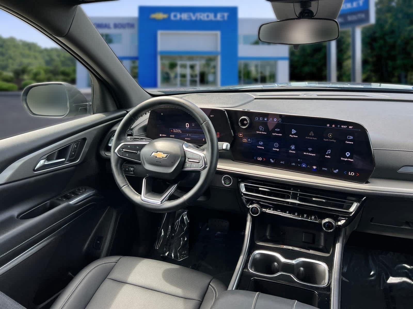 Certified 2026 Chevrolet Traverse LT AWD/4WD image 32