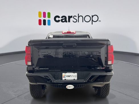 Used 2025 Chevrolet Colorado ZR2 AWD/4WD image 4