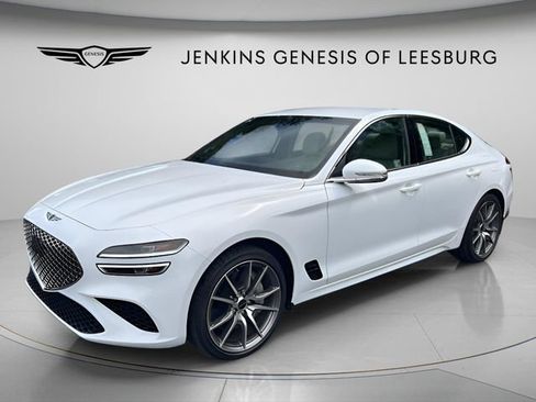 Used 2025 Genesis G70 2.5T AWD/4WD image 7
