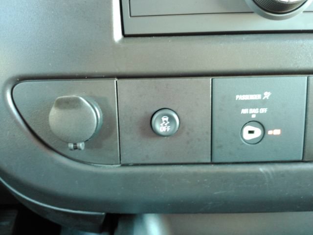 Used 2025 Chevrolet Express 3500 LT w/ LT Preferred Equipment Group RWD image 34