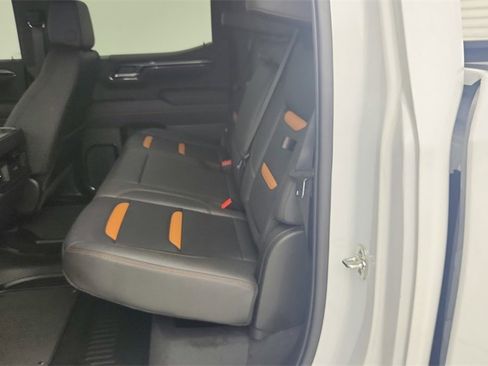 Used 2025 GMC Sierra 1500 AT4 w/ AT4 Premium Package image 25