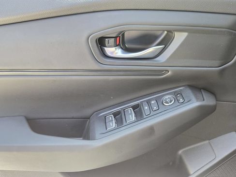 Used 2025 Honda Accord SE image 26