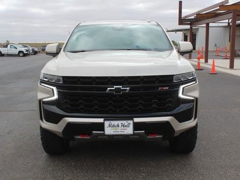 Used 2024 Chevrolet Tahoe Z71 w/ Luxury Package AWD/4WD image 11