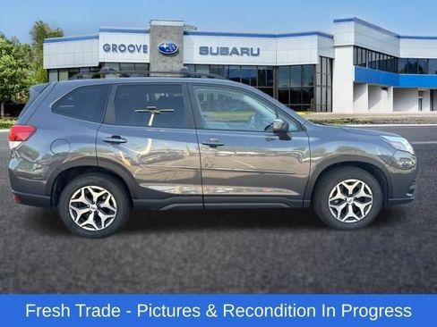 Certified 2024 Subaru Forester Premium AWD/4WD image 7